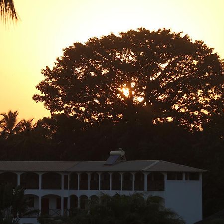 Casa Motel Ziguinchor Exterior foto