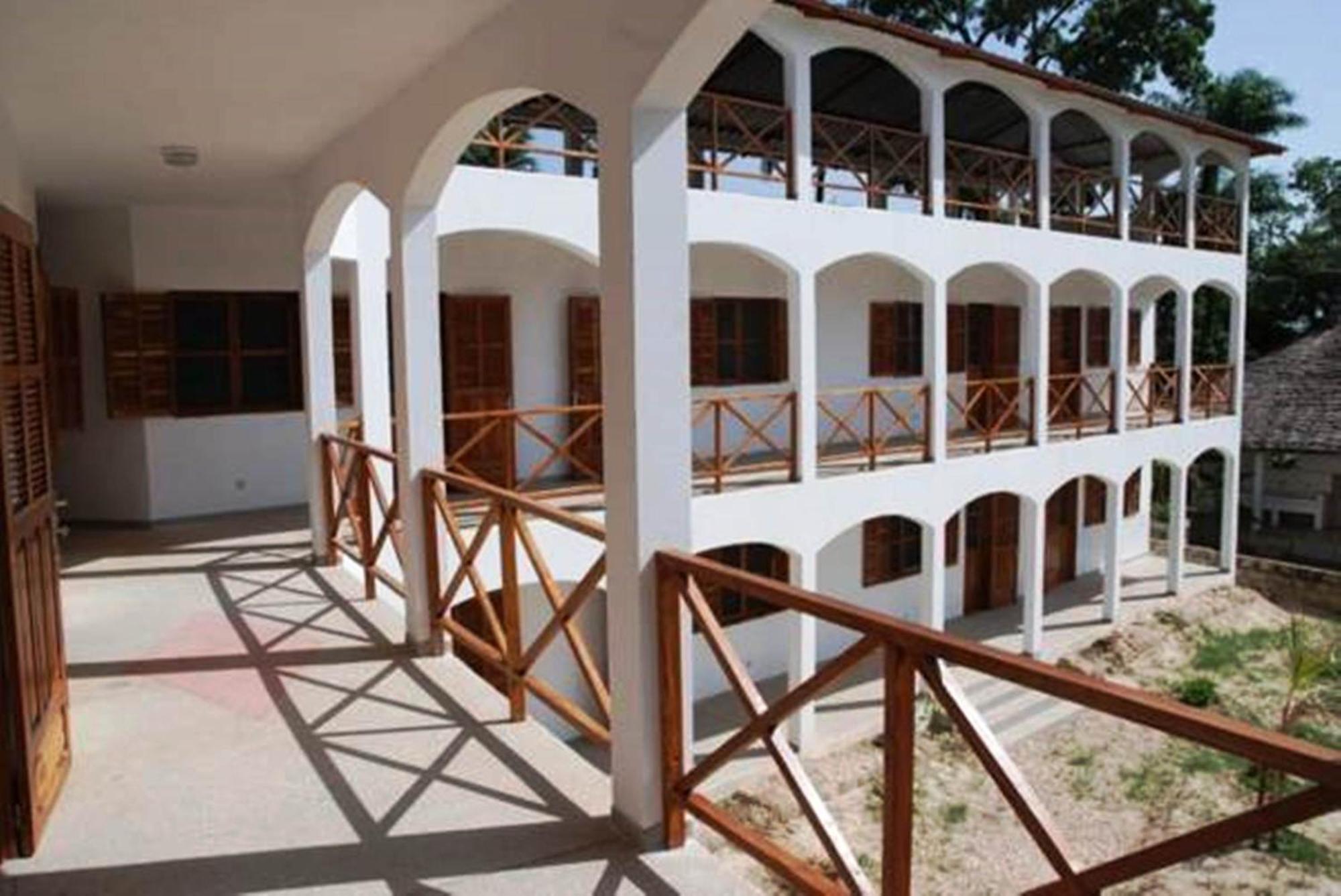 Casa Motel Ziguinchor Exterior foto