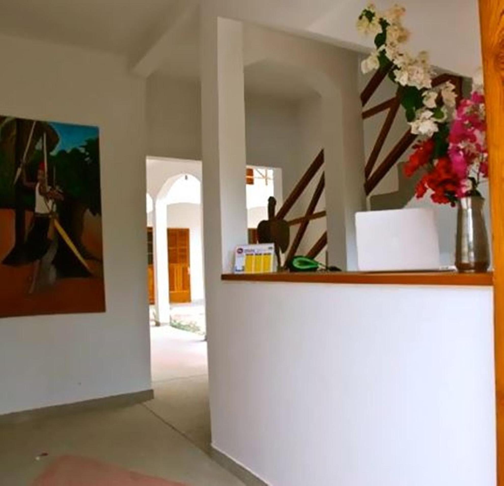 Casa Motel Ziguinchor Exterior foto