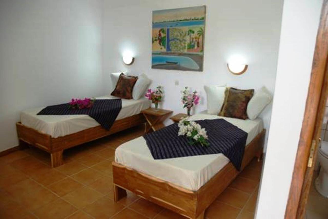 Casa Motel Ziguinchor Exterior foto